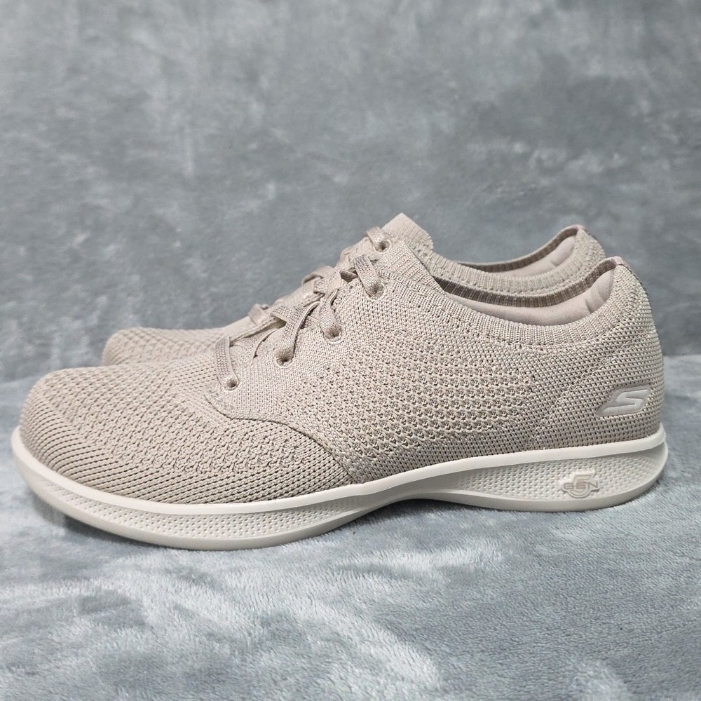 Skechers Goga Mat Stretch‎ Fit Shoes Women's Size 6